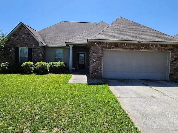 9028 Redwood Lake Blvd, Zachary, LA 70791