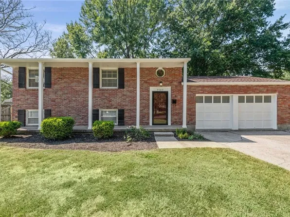 9103 W 101st St, Overland Park, KS 66212