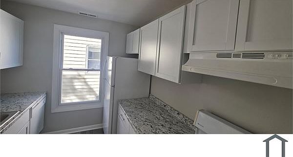 1st image of 736 Savin Ave #2R