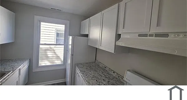 736 Savin Ave #2R