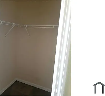 1543 S San Mateo Dr — Photo 13