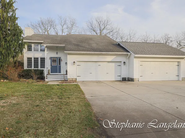 140 S 8th Ave, Fruitport, MI 49415