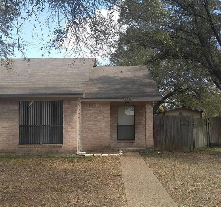 1st image of 2531 Hickory Dr
