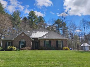 28 Shady Bluff Ln, Weaverville, NC 28787