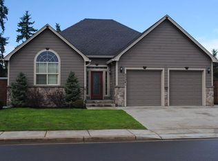 25281 Heavenly Ln, Veneta, OR 97487