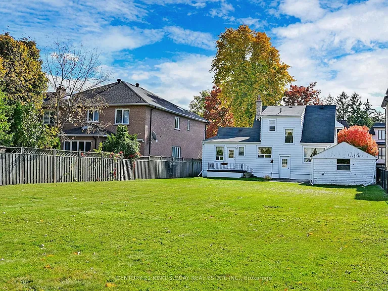 60 Northwood Dr — Photo 28