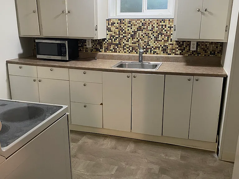 305 George Washington Way #1/2 — Photo 11
