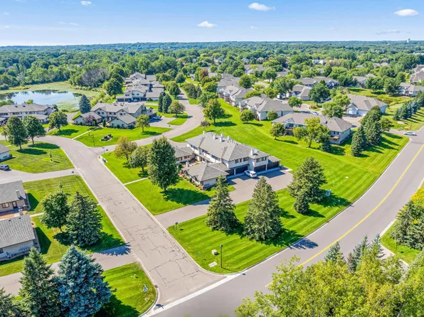 9905 55th Ave N APT 4, Plymouth, MN 55442