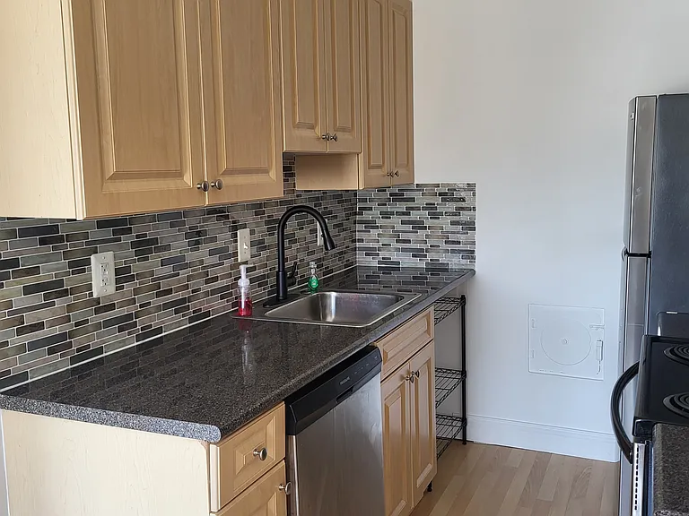 1005 Chillum Rd #419 — Photo 3