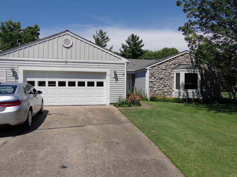 1st image of 104 Mohawk Dr