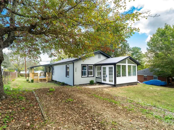 300 Pisgah View Rd, Asheville, NC 28806