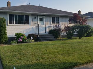 14390 Lisa Dr, Maple Heights, OH
