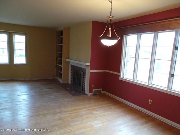 5th image of 1020 W Oliver St