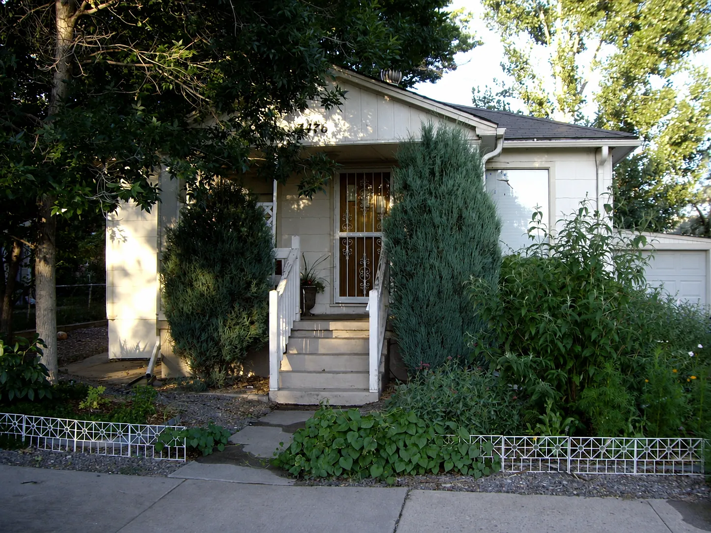 2 bed, 1150 sqft, $2,100 — Photo 1