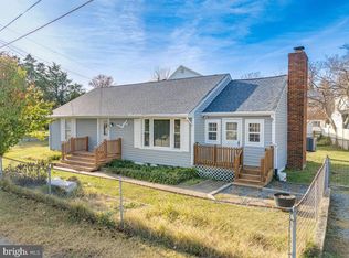 2824 Bay Blvd, Huntingtown, MD 20639