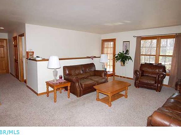 3rd image of 25300 Darby Pottersburg Rd
