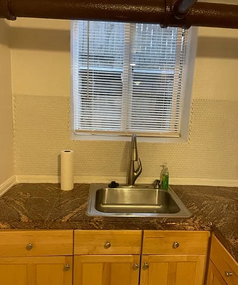 1481 Ash St #9 — Photo 6