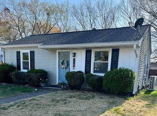 7713 Orcutt Ave, Newport News, VA 23605
