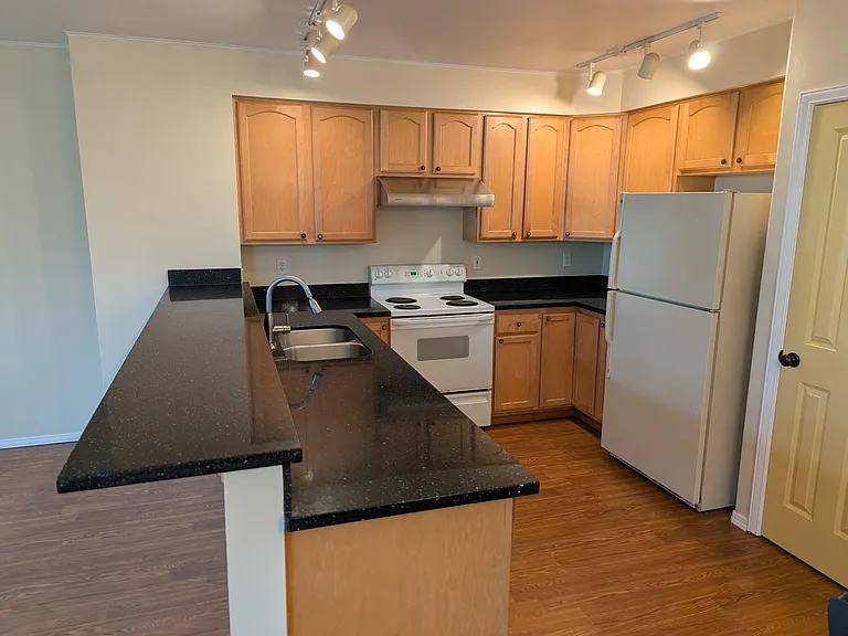 3990 129th Pl SE #C106 — Photo 16