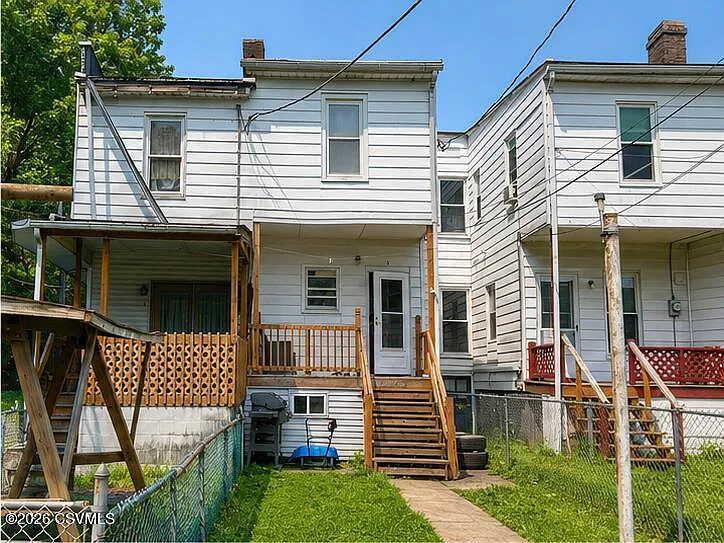 3 bed, 1180 sqft, $1,000 — Photo 3