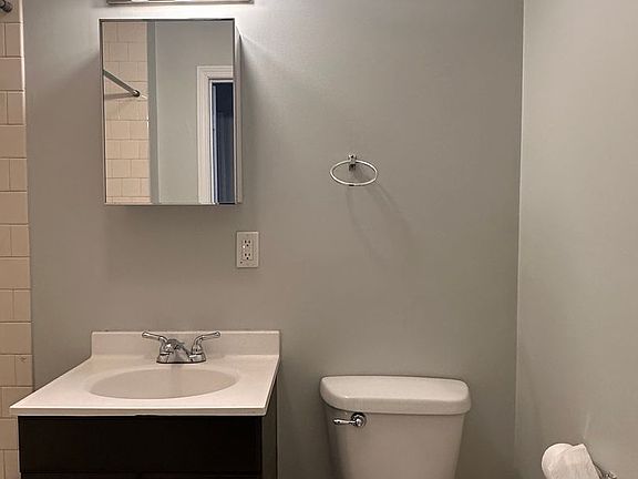 3rd image of 50 Franklin St #916