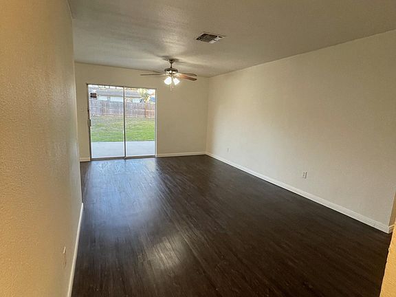 5th image of 11423 Rifle Gap Dr