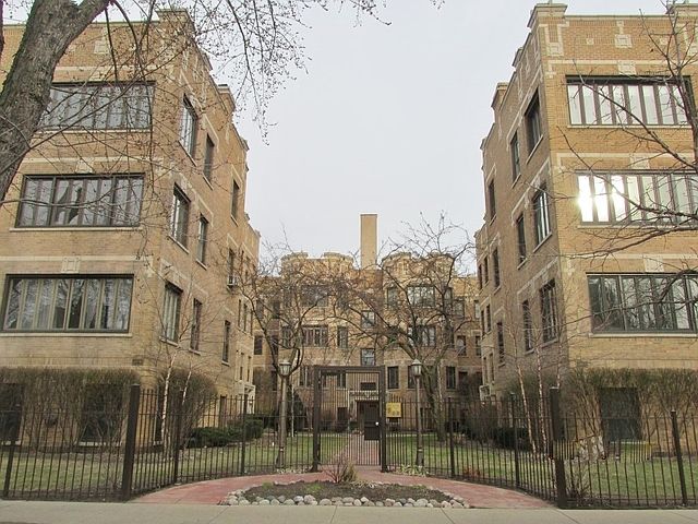1st image of 4737 N Paulina St APT 1