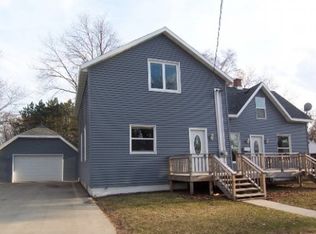 251 Birch St, Peshtigo, WI 54157
