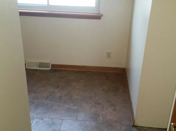 7833 N 60th St #66, Milwaukee, WI 53223