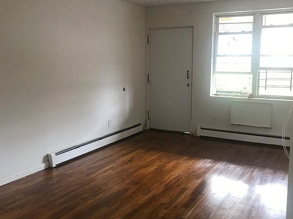 2nd image of 12007 95th Ave APT 1