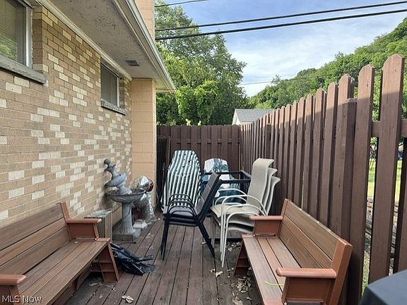 5th image of 610 N Chester St