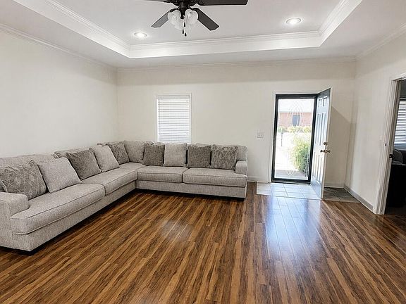 2nd image of 221 Jacks Pl