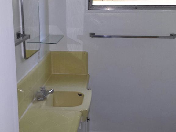 5th image of 1101 E Ocean Blvd Unit 2