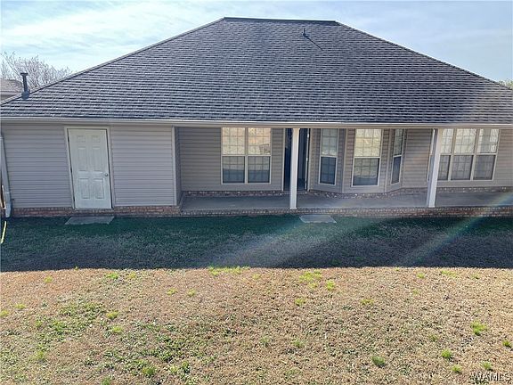 3rd image of 12322 Huntington Village Dr