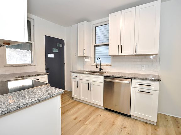 5th image of 317 Reifert St