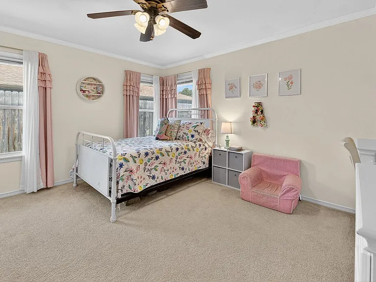609 Peerman Pl — Photo 18