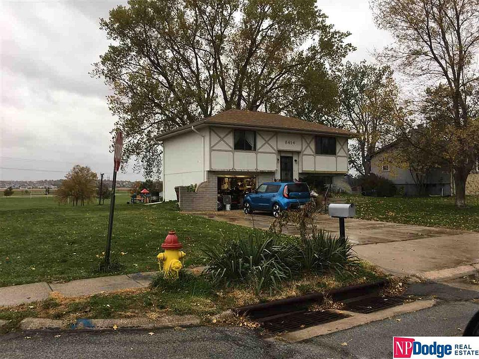 1st image of 8414 S 50th St