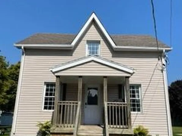 16 Queen St N #1, Minto, ON N0G 1Z0