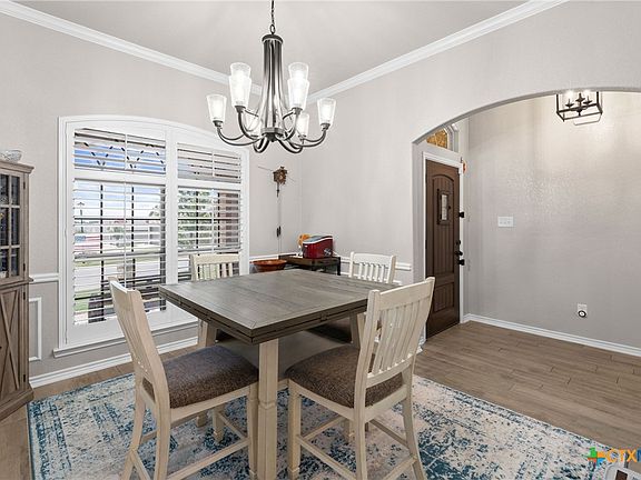 5th image of 3604 Adair Dr