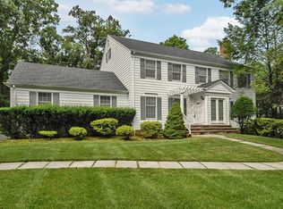 71 Rotary Dr, Summit, NJ 07901