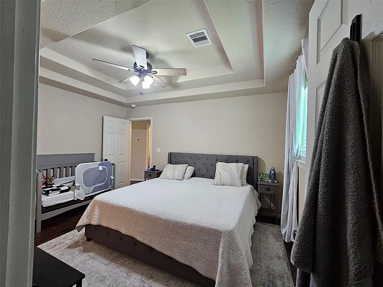 10761 Royal Terrell Dr — Photo 12