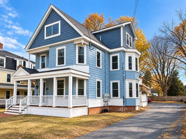 123 Elm St #3, Amesbury, MA 01913