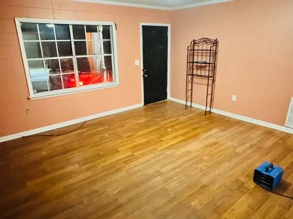 2754 Dug Gap Rd APT 2, Dalton, GA 30720