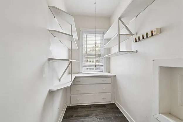 10226 S Charles St #1 — Photo 9