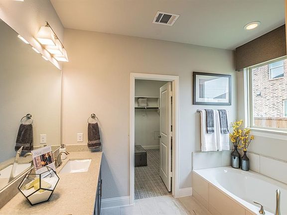 4th image of 6505 Farndon Dr