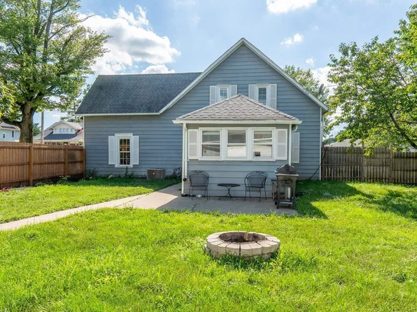 108 N Plank St, Rossville, IN 46065