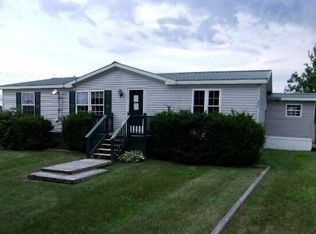 11 Dawn Dr, West Chazy, NY 12992
