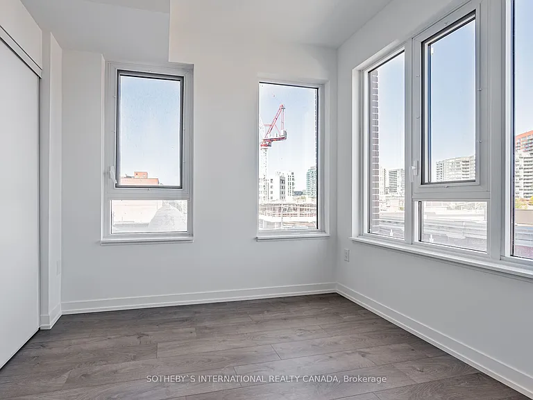 270 Dufferin St #303 — Photo 22