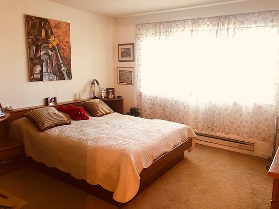 4th image of 1269 Poplar Ave APT 207