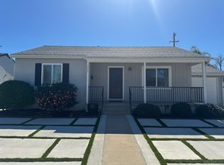 18026 Bullock St, Encino, CA 91316